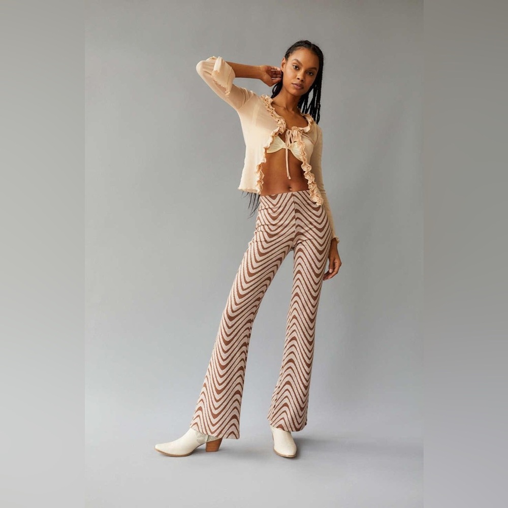 UO Urban Outfitters Byrn Pull On Flare Pants Brown Swirl M